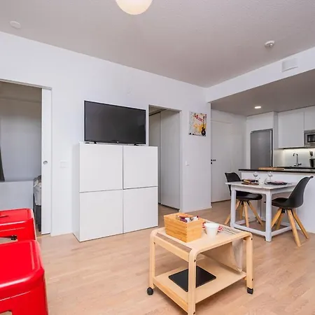 아파트 Premium With Air Conditioning And Sea View Balcony *