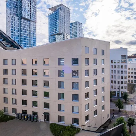 Premium With Air Conditioning And Sea View Balcony *